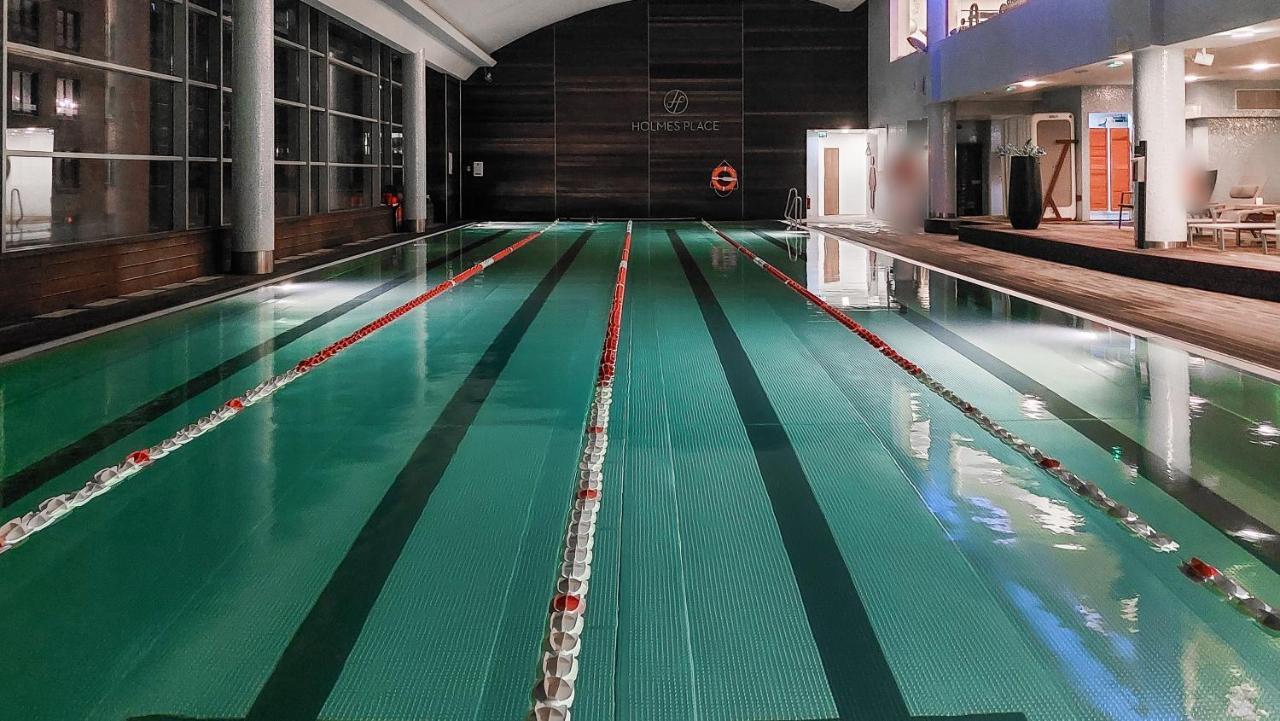 Modern Apartments With Access To The Pool Near Rondo Daszynskiego Station Warschau Buitenkant foto